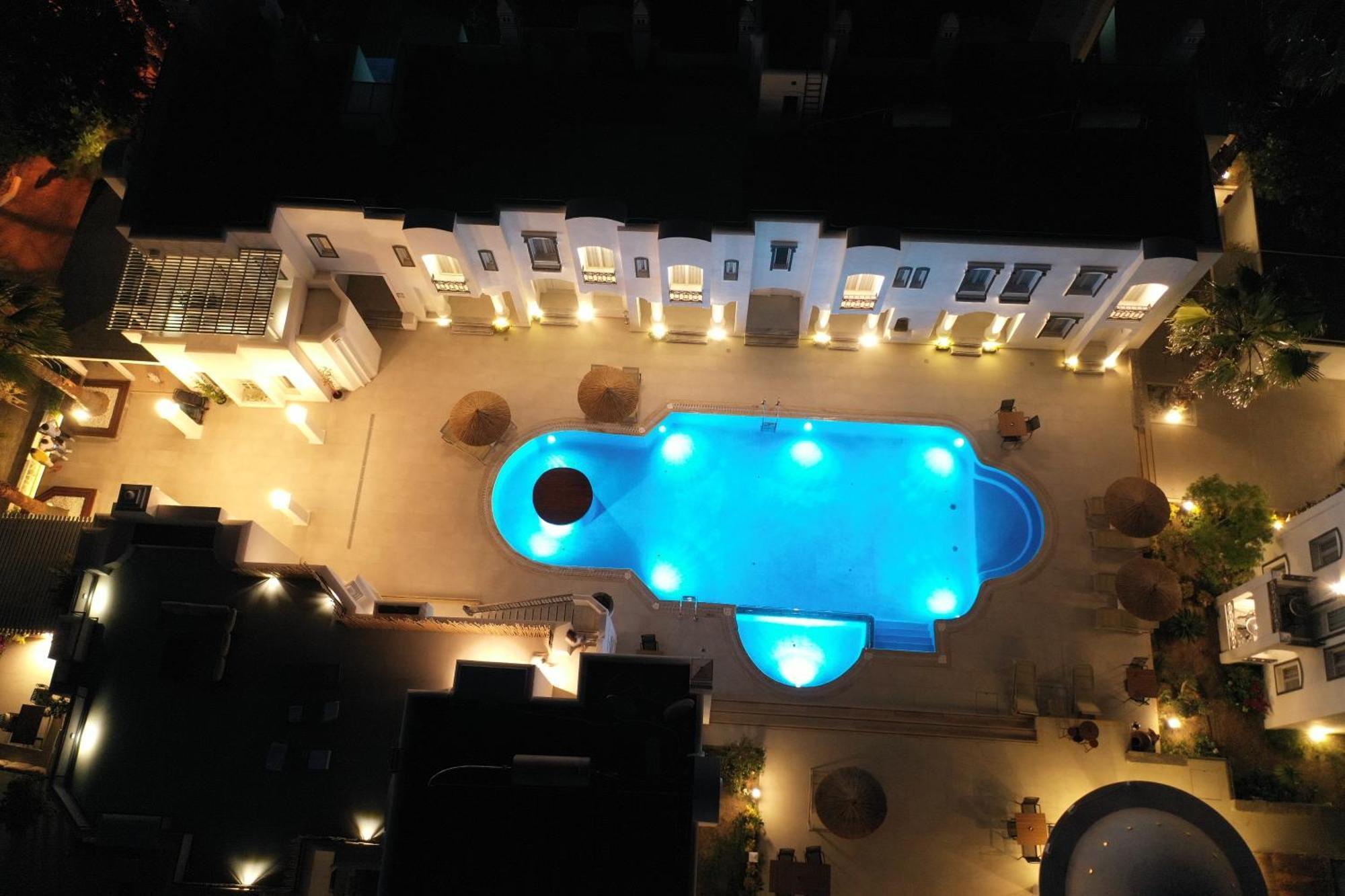 יאליקאבאק Yalinn Boutique Hotel מראה חיצוני תמונה