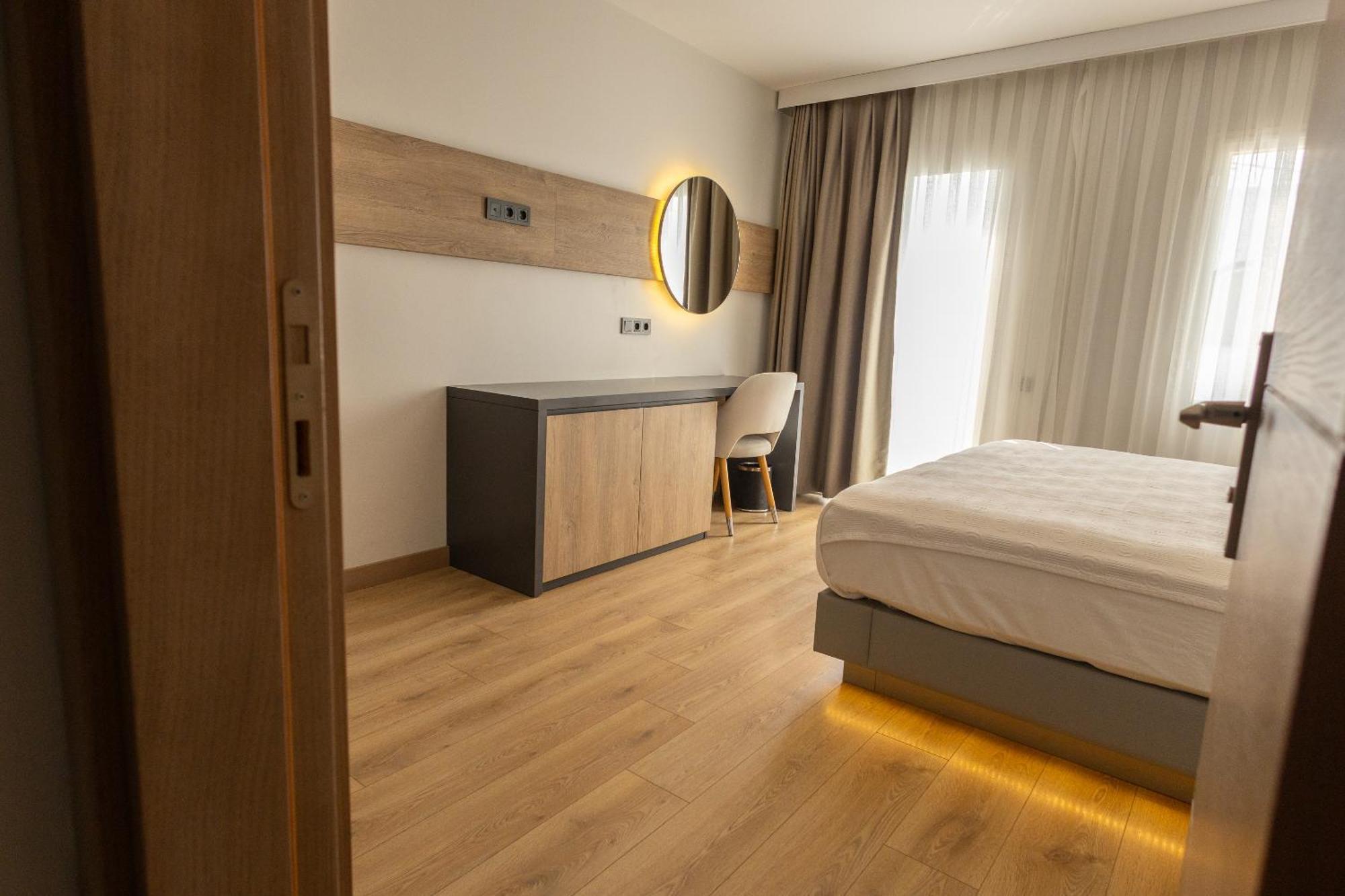יאליקאבאק Yalinn Boutique Hotel חדר תמונה